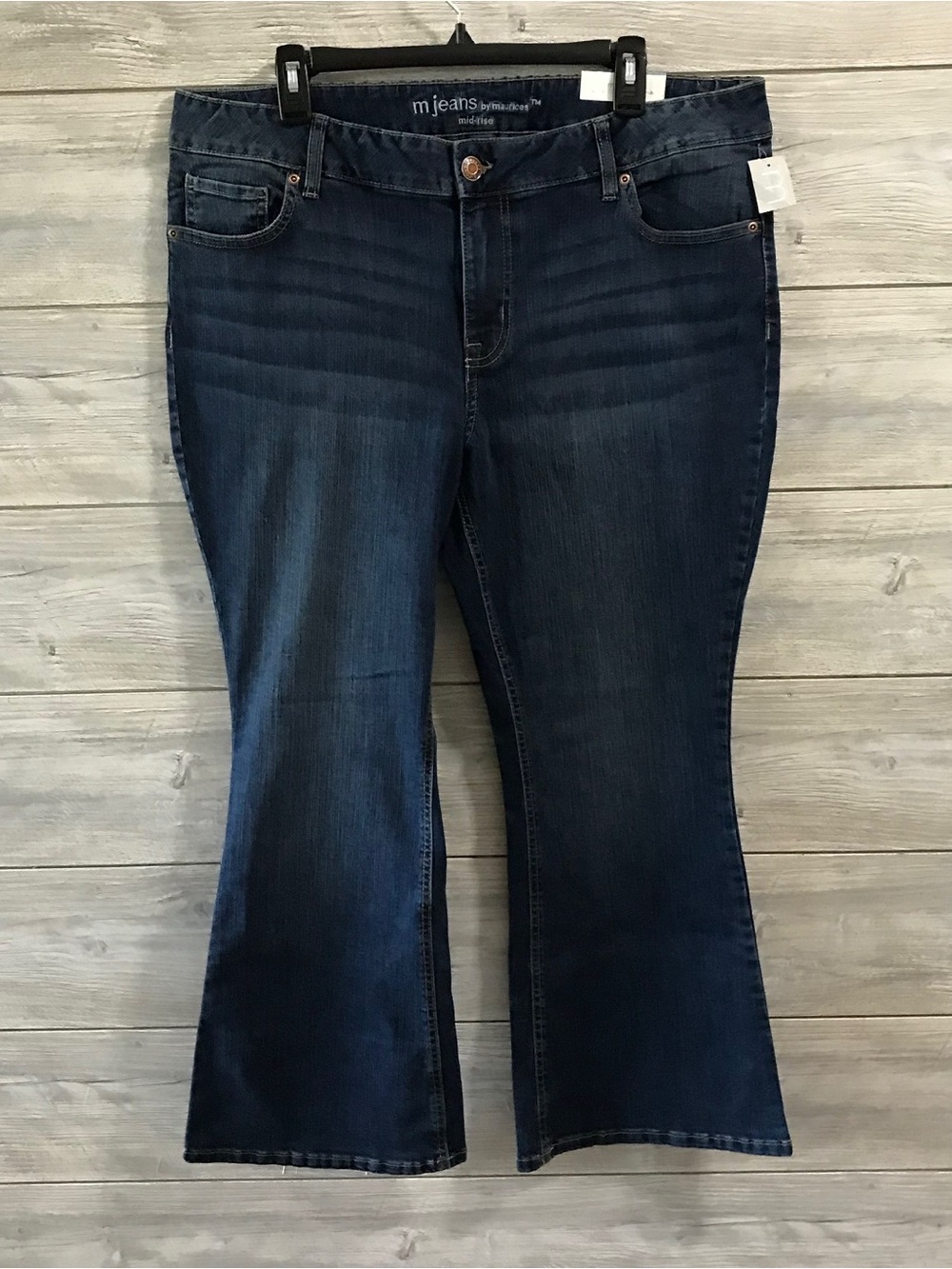 BNWT Maurices Mid Rise Classic Flare Jeans